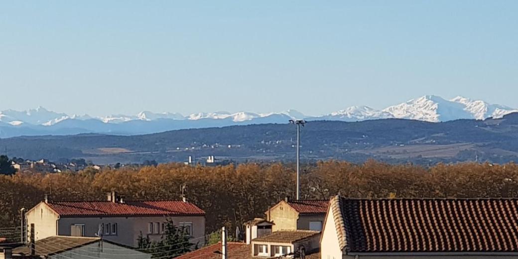 Tout Confort ! Calme, Climatisation, Vue Degagee, Ville ,Parking Gratuit, Ascenseur, Wifi Carcassonne Exteriör bild